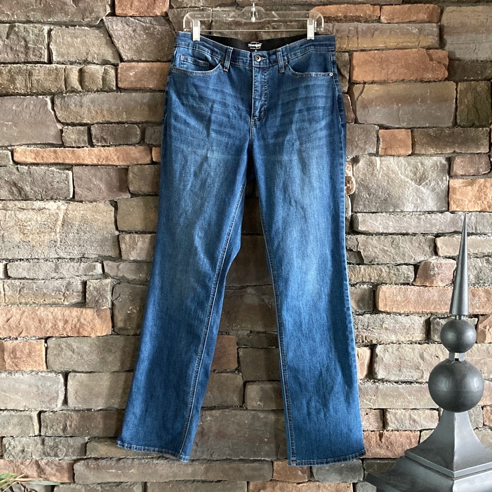 Thread Grit Mid Rise Bootcut Jean - Picture 3 of 11